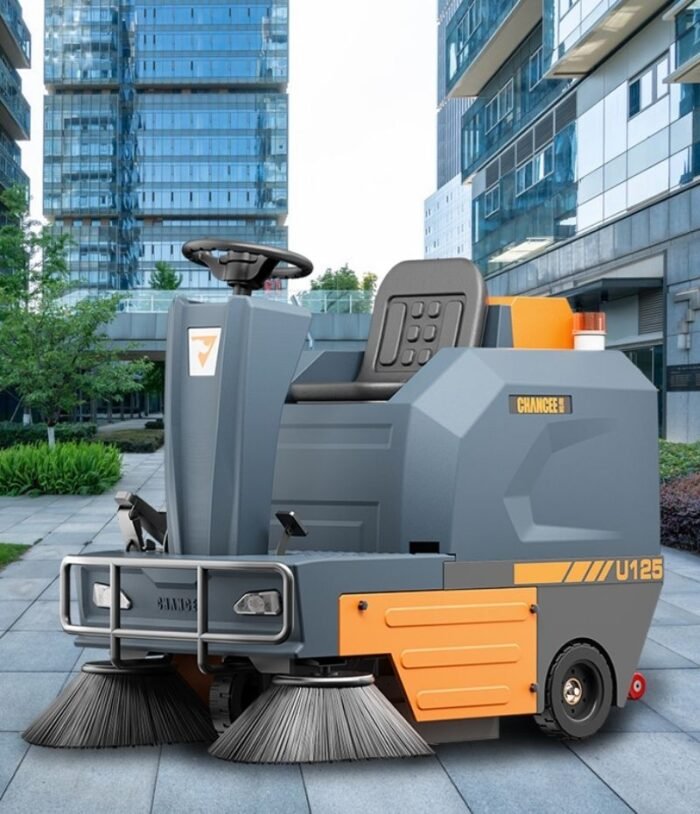 Orka U125 Binicili Süpürme Makinesi 5